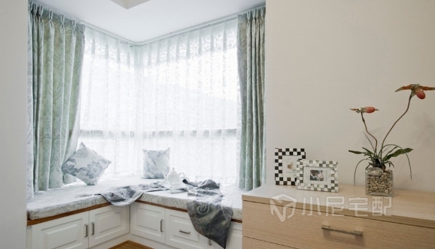 130㎡/三室两厅两卫/欧式